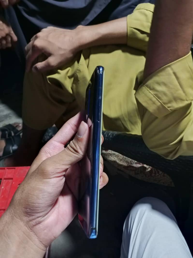 One Plus 7 Pro 1
