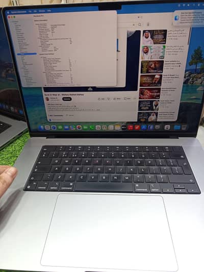 MacBook pro 2021 16inch display M1 pro chip