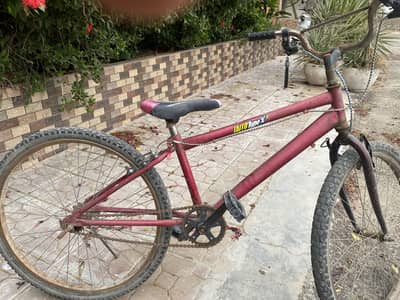 Best cycle bas punture hai tyre sahi hy or thora 500 ka kam hoga a1