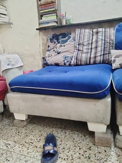 Sofa Set for Sale – Reasonable Price