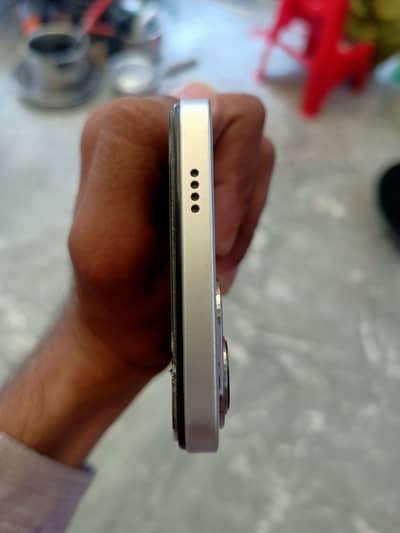 Vivo Y19s. 4+4/128