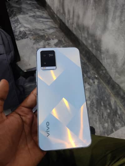 Vivo Y33s. 8/256