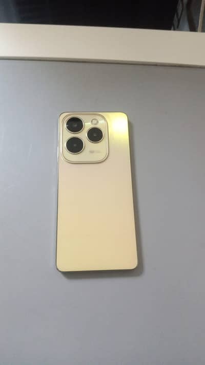 Infinix Hot 40