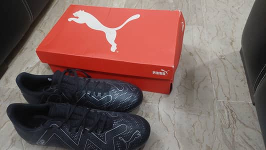 PUMA FUTURE PLAY FG/AG  ,SIZE 42.5 ,BLACK/SILVER