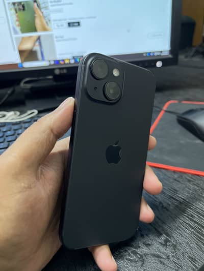 Apple iPhone 15