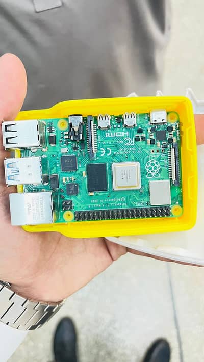 Raspberry Pi 4 - 4 GB