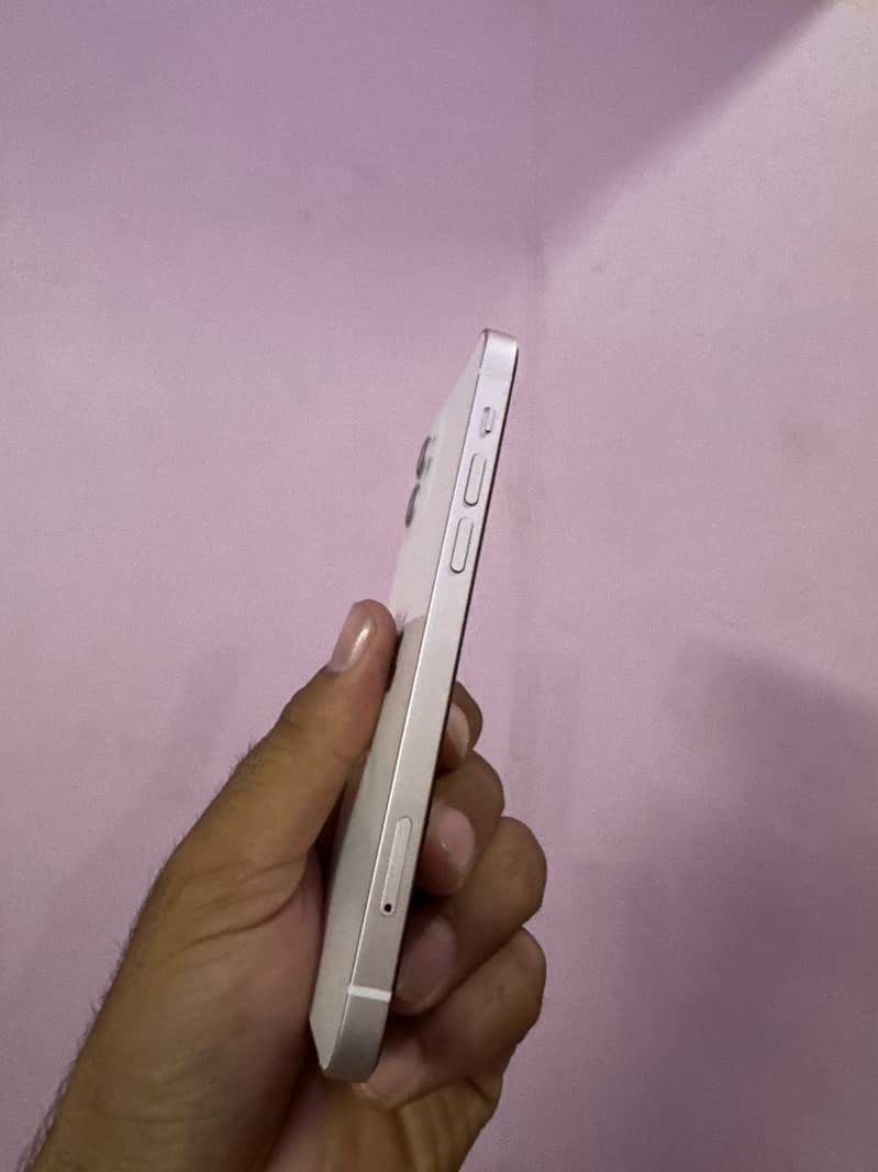 IPHONE 12 0