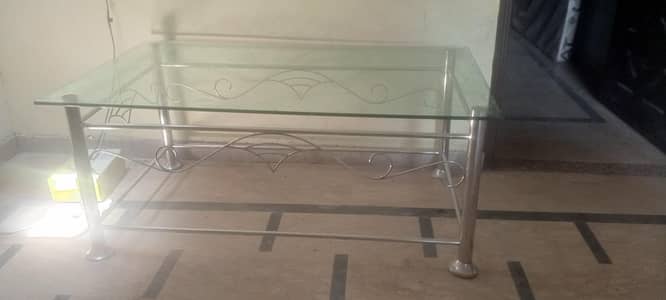 Dining table urgent for sale without chairs 03236694695