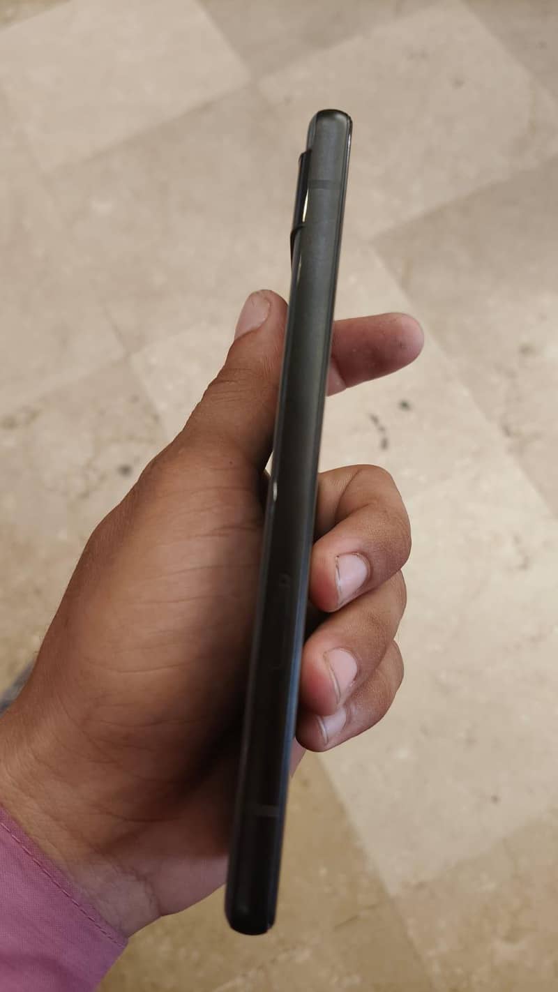 Google Pixel 6a 4