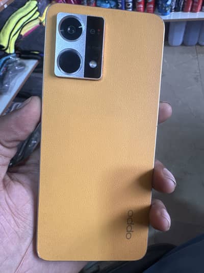 OPPO F21