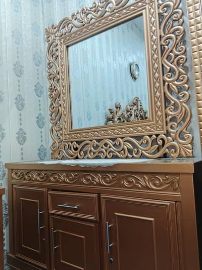 New luxury Golden dressing table
