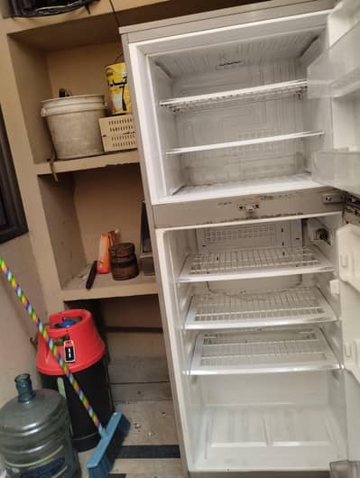 PEl Fridge