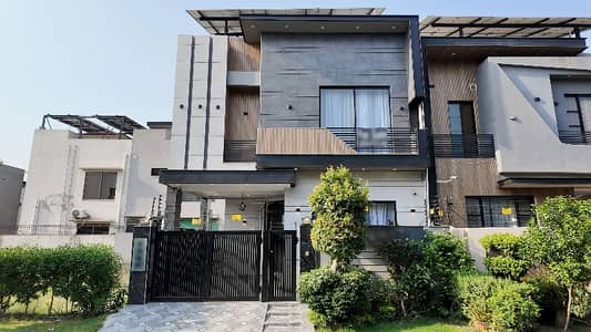 Prime Location Property For Sale In DHA 9 Town - Block C Lahore Is Available