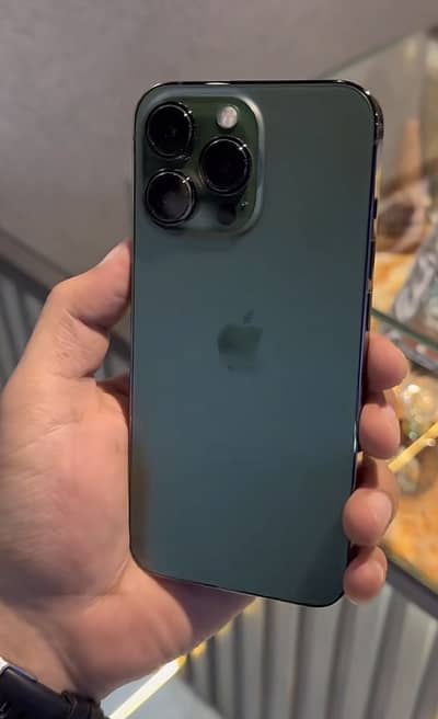 Apple iPhone 13 Pro