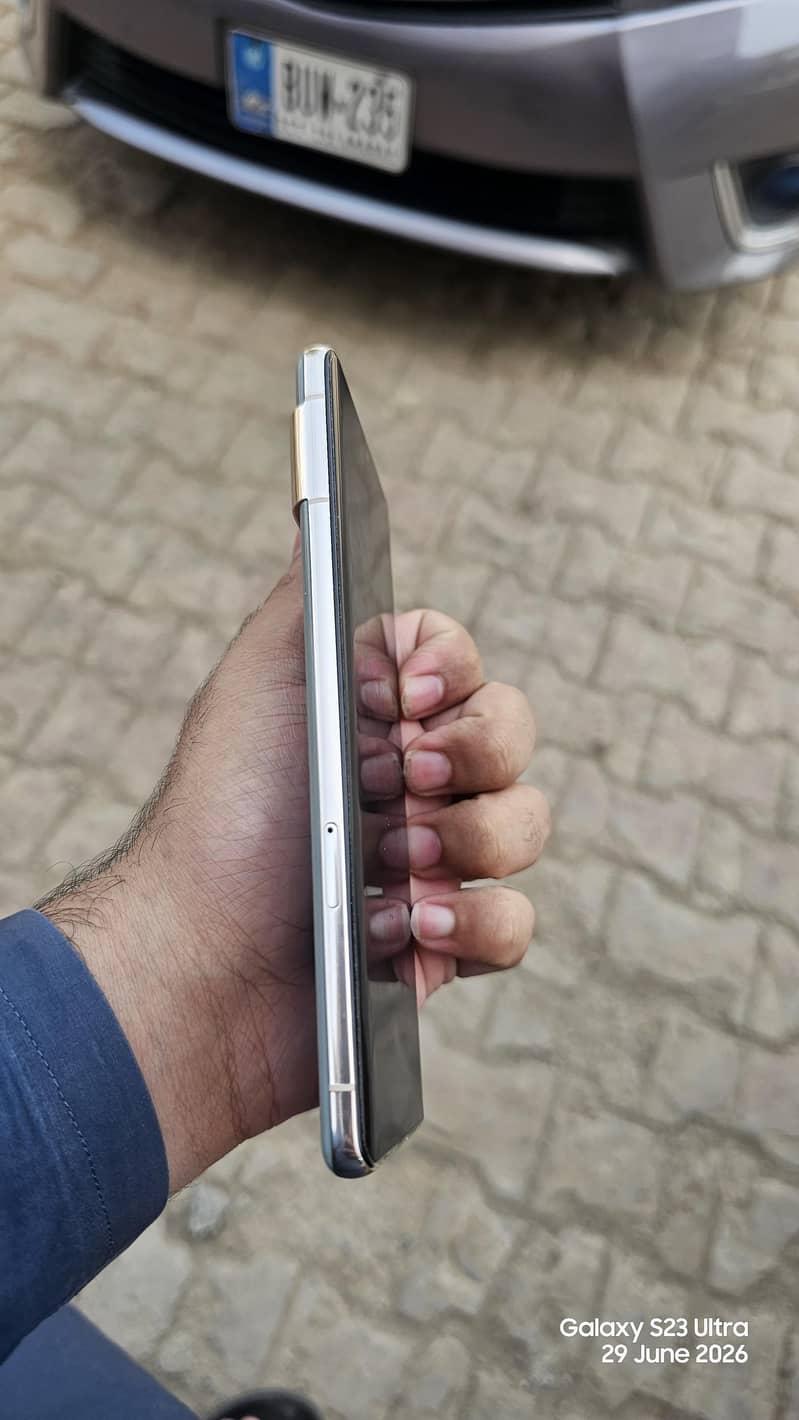 Google Pixel 7 Pro 2