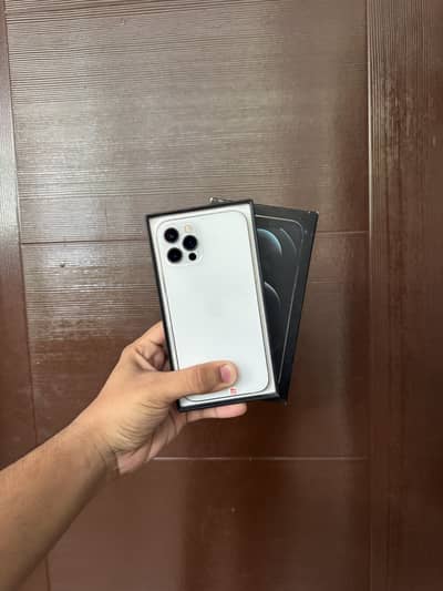 Apple iPhone 12 Pro factory unlock 128gb with box