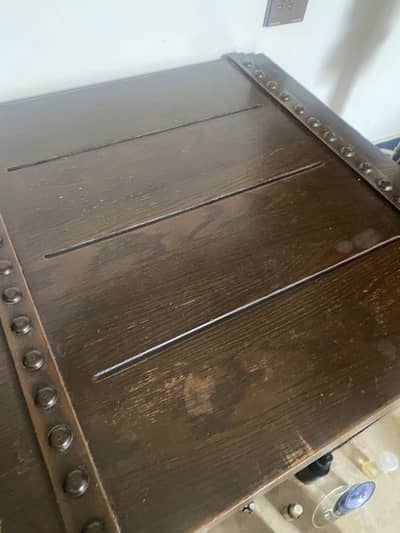 2 wooden side tables