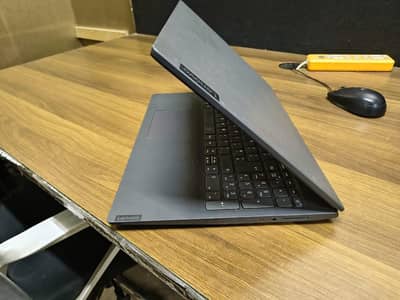 Lenovo V15 Ryzen 5 3500U | 12GB RAM | 256GB SSD