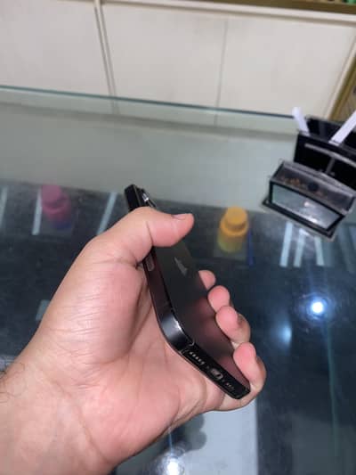 Apple iPhone 15 Pro