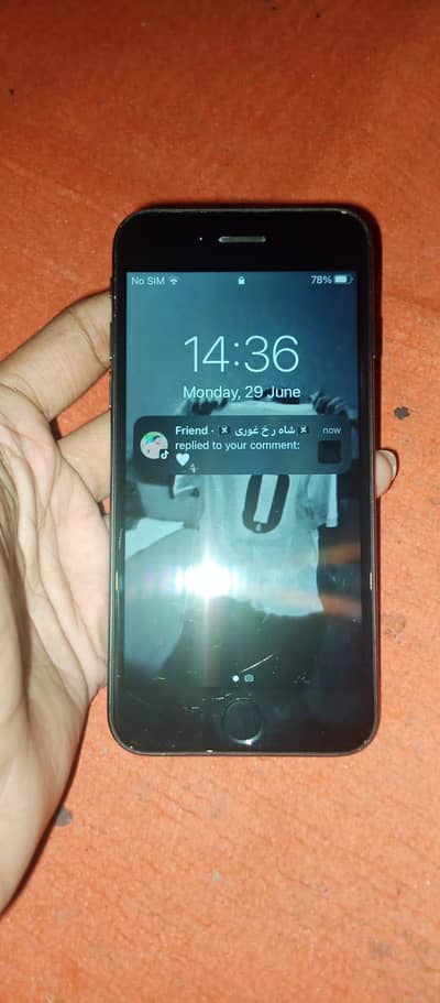 Apple iPhone 7