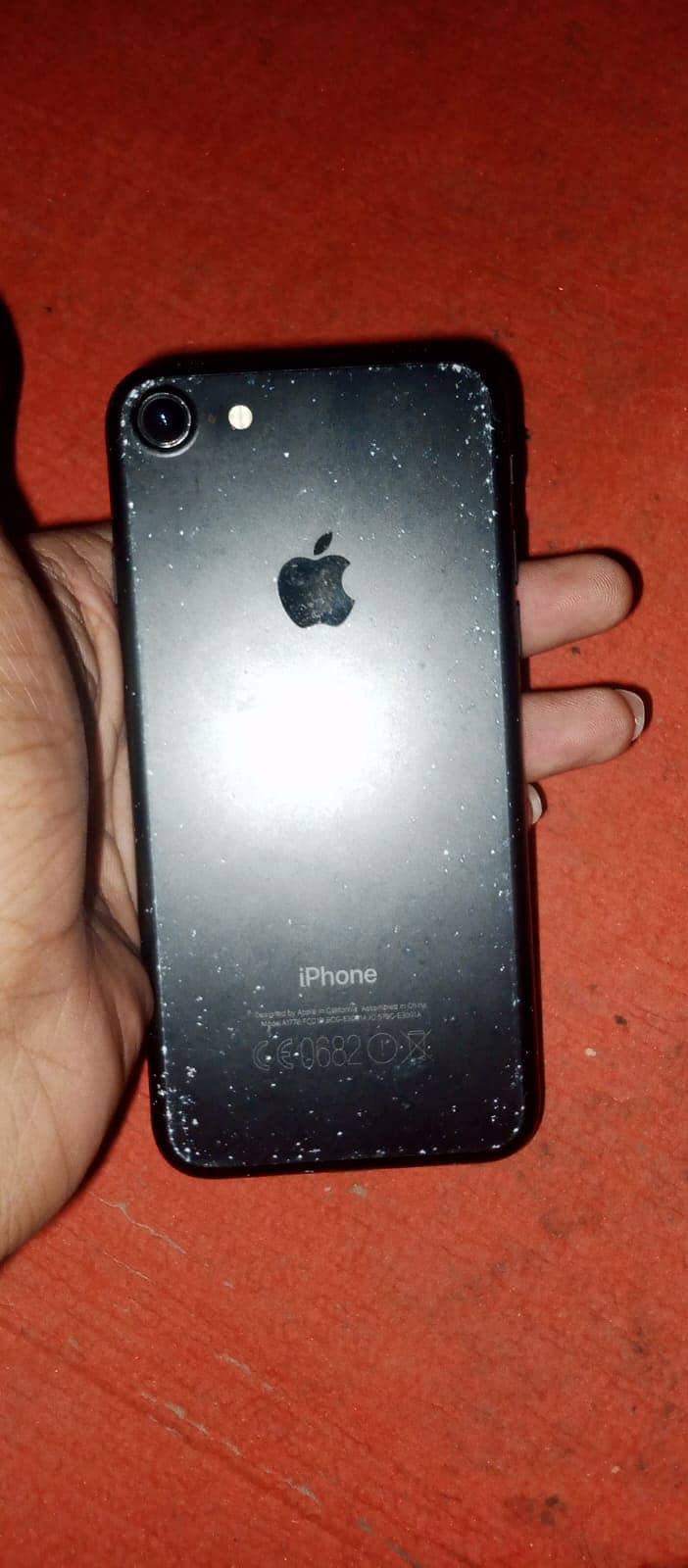 Apple iPhone 7 1