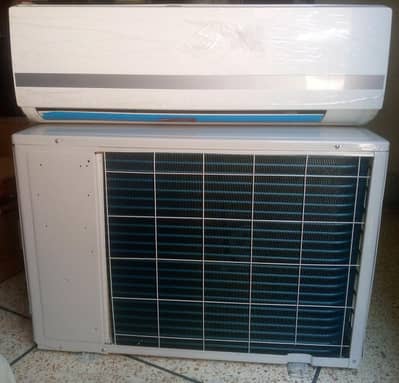 Haier 1 ton non-inverter split ac