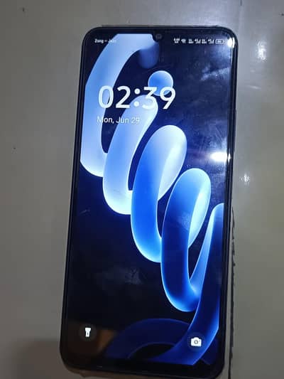 Itel City 100