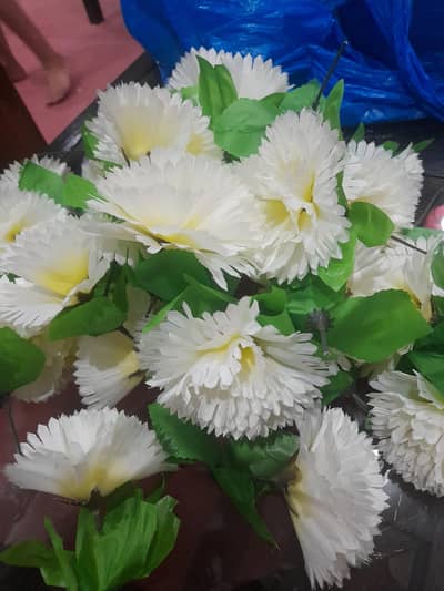artificial flowers