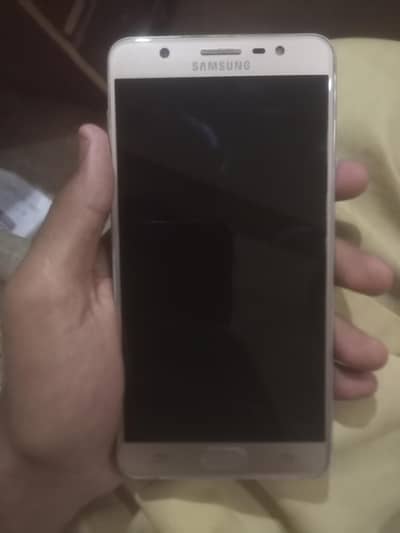 Samsung Mobile J7 Max
