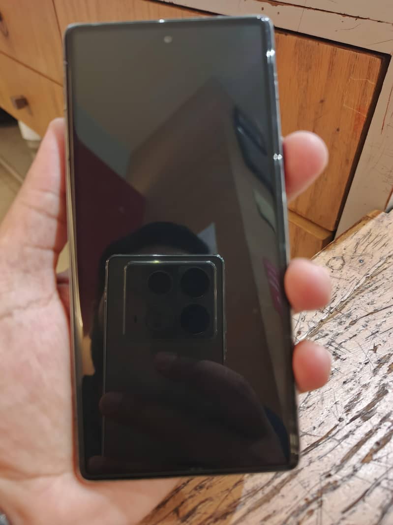 Google Pixel 7a 5