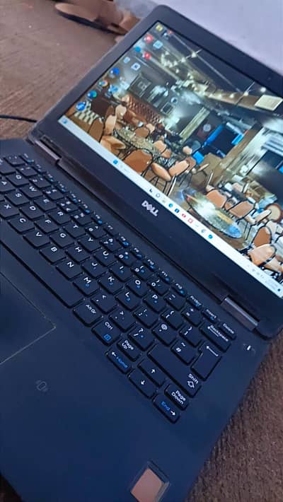 Dell laptop/Dell Latitude E7270 i5/6th Gen 8/256 SSD For Sale