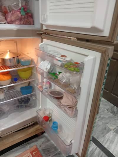 fridge in good condition