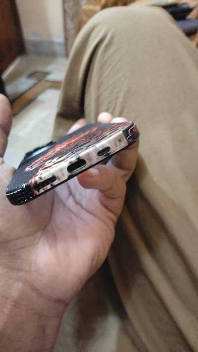 Apple iPhone 15