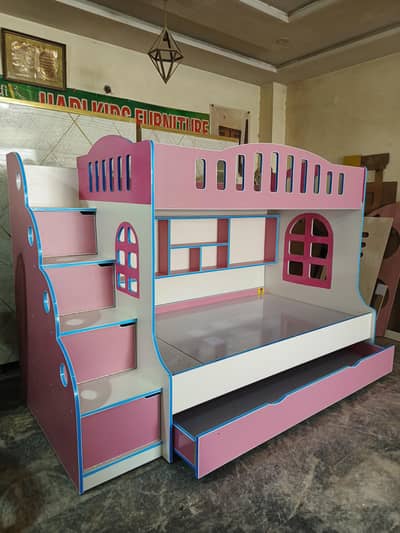 queen bed