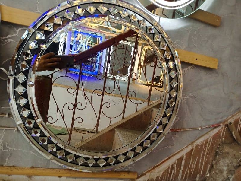 mirror 3