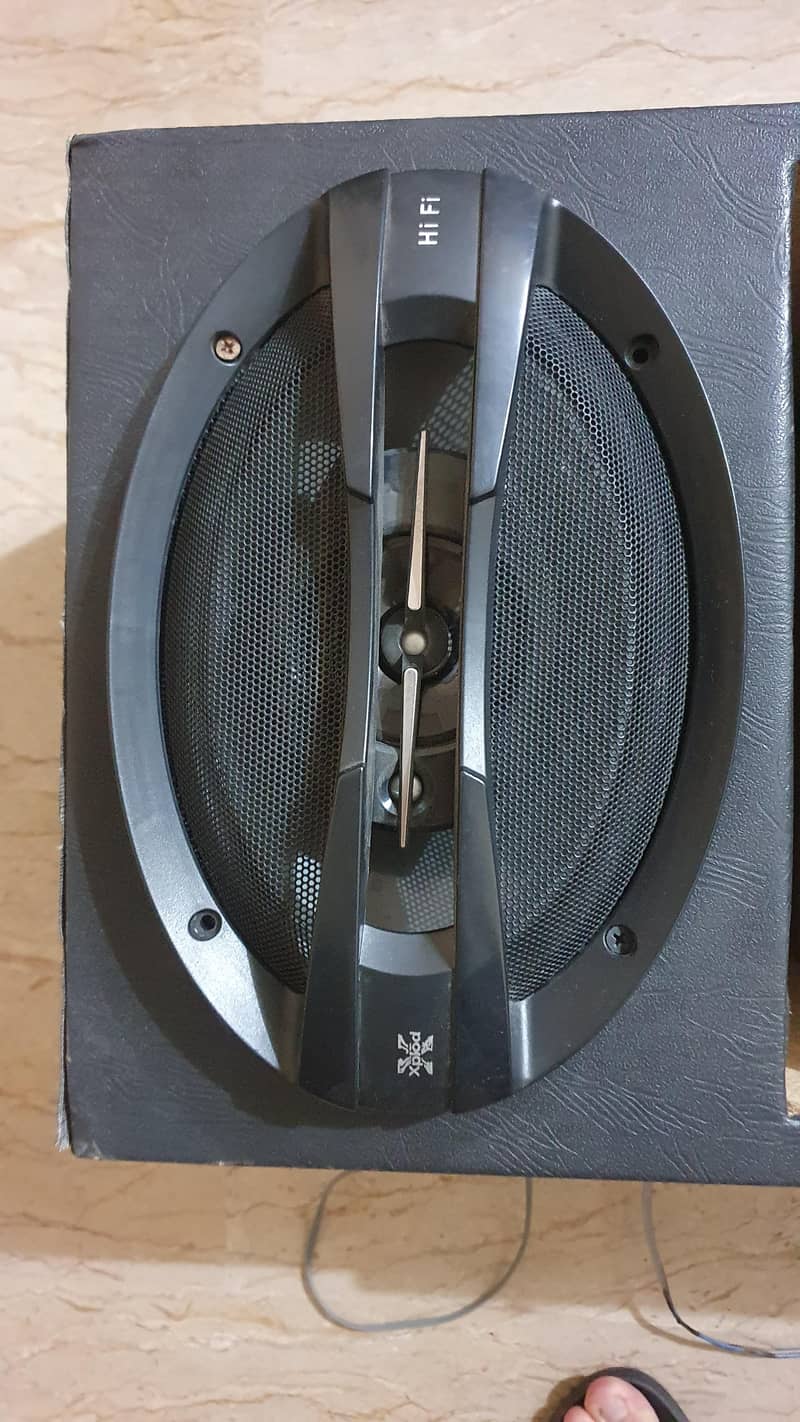 subwoofer 2