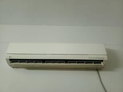 LG 1.5TON AC for sale All okay.