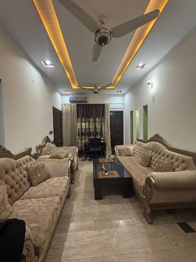 10 MARLA UPPER PORTION AVAILABLE FOR RENT IN PGECHS PHASE 2 COLLEGE ROAD LAHORE