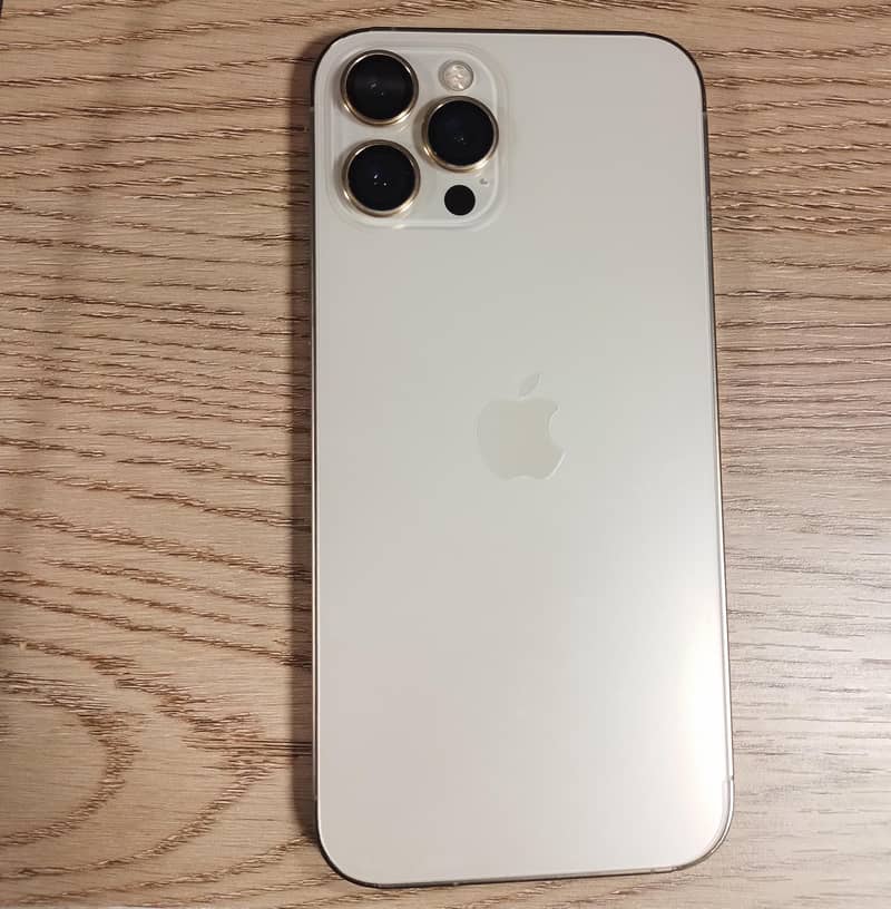 Apple iPhone 12 Pro Max 3
