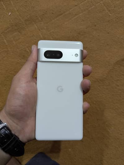 Google Pixel 7 water pack 10/10