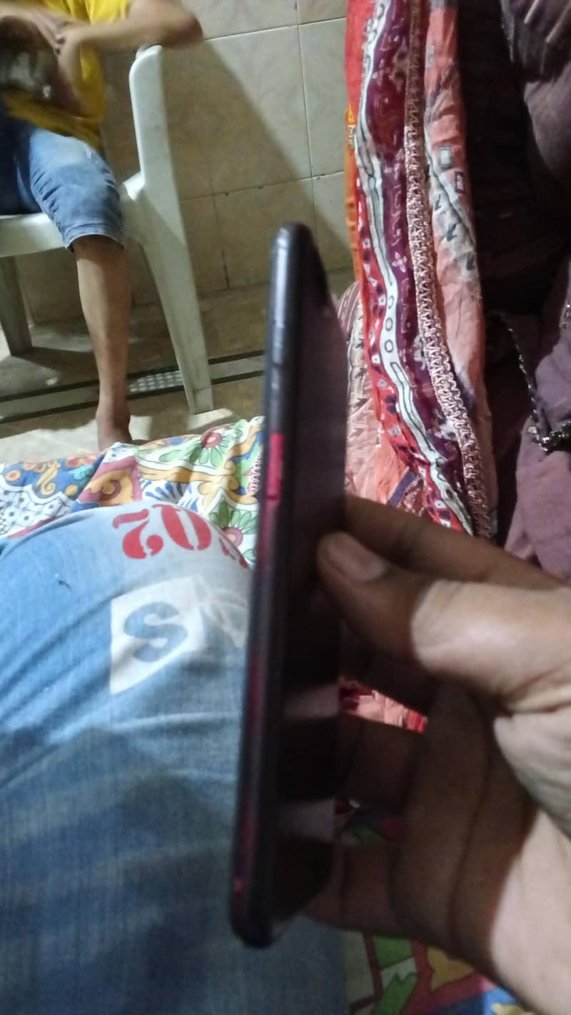 Apple iPhone 8 Plus 2