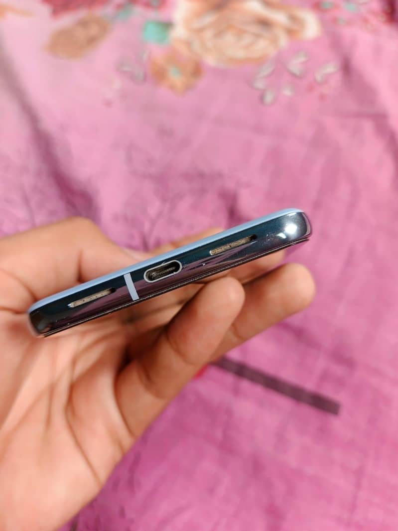 Google Pixel 8 Pro 6