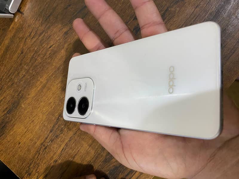 Oppo A3 0