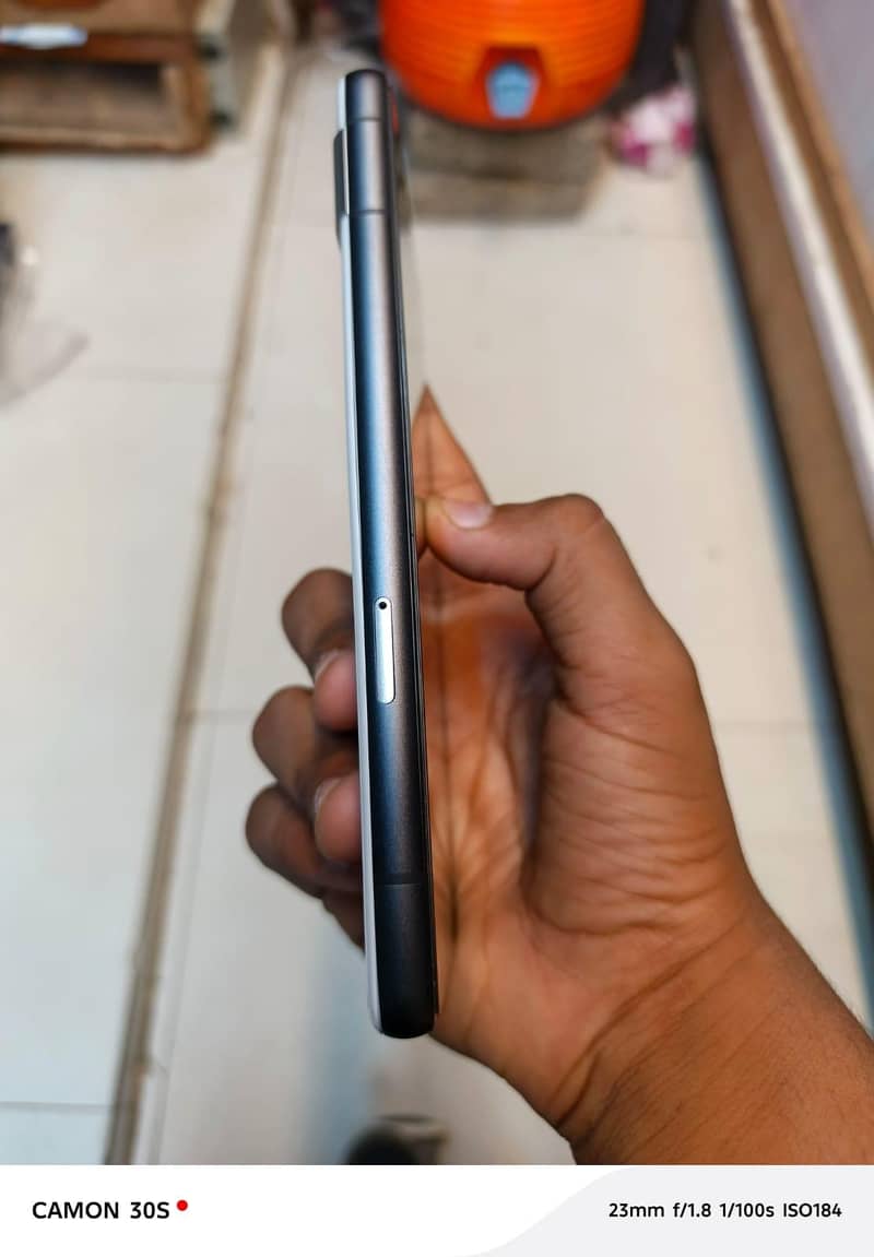 Google Pixel 7a 1