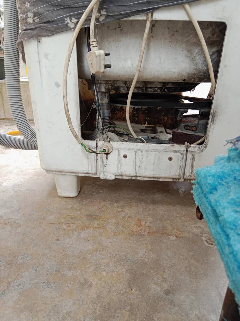 Dawlance washing machine 2