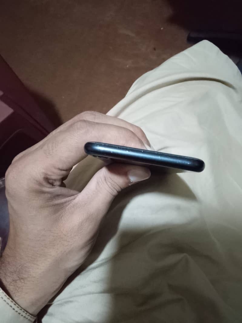 Apple iPhone SE 2
