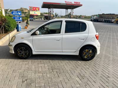 Toyota Vitz 2002