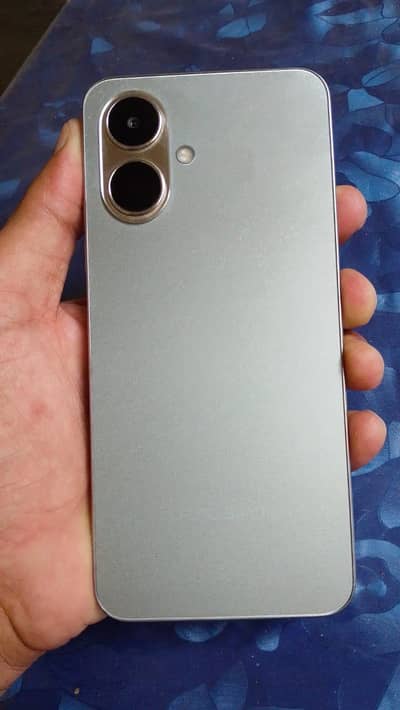 Tecno Spark go 2
