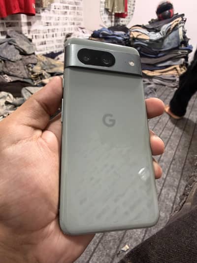 Google Pixel 8