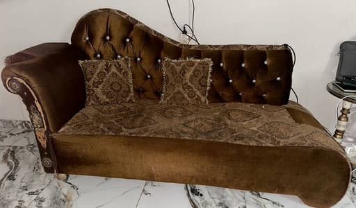 Luxury Diwan Sofa | Excellent Condition